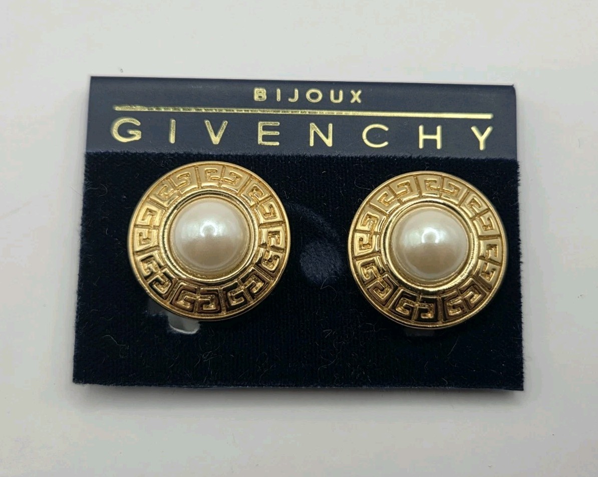 Large GIVENCHY marked Faux Pearl Gold Tone Clip-on Earrings Vintage Jewelry New Large GIVENCHY marked Faux Pearl Gold Tone Clip-on Earrings Vintage Jewelry New