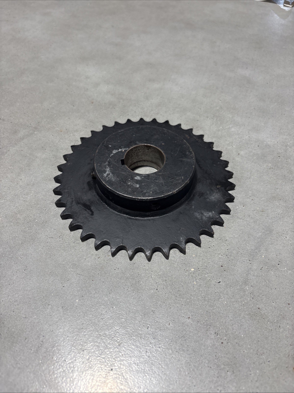 MARTIN 40BS36 1-1/4” Finished Bore Sprocket 40BS36 *NEW OLD STOCK* MARTIN 40BS36 1-1/4” Finished Bore Sprocket 40BS36 *NEW OLD STOCK*