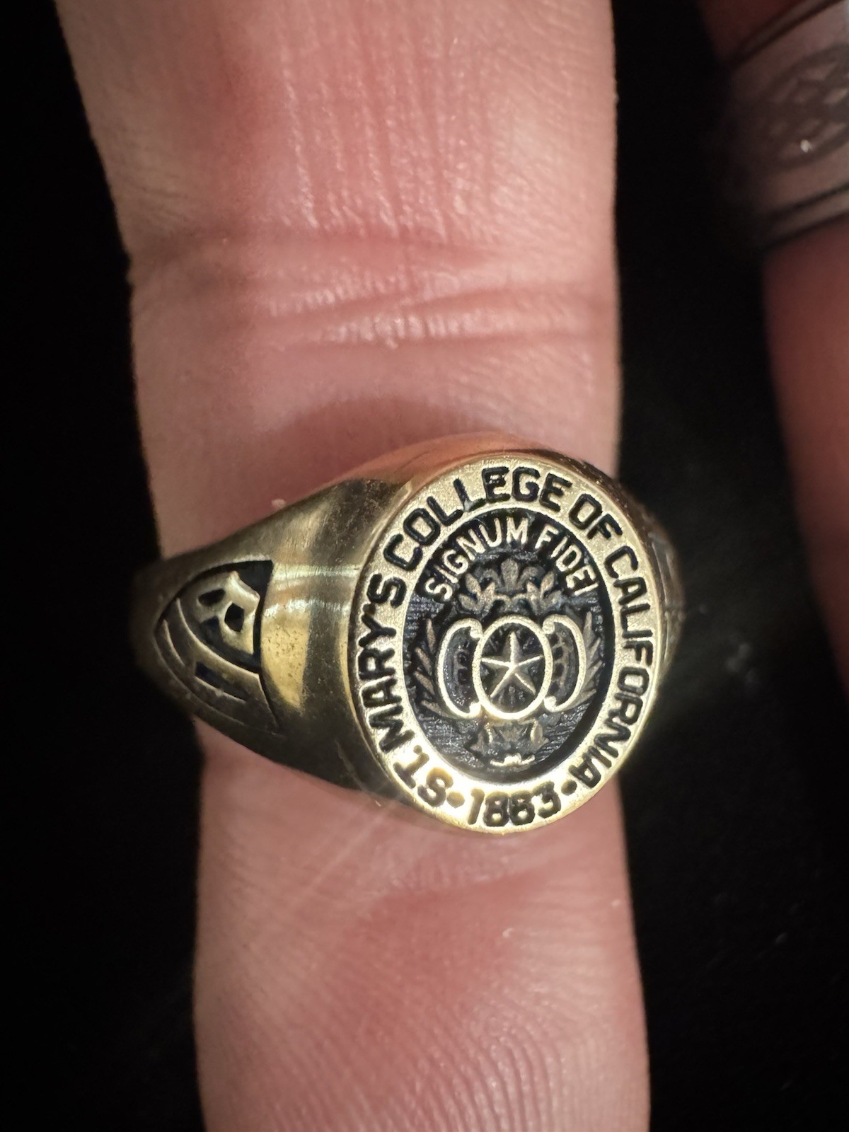 Jostens 14K Gold Saint Mary's College California Signet Ring 4g Vintage
