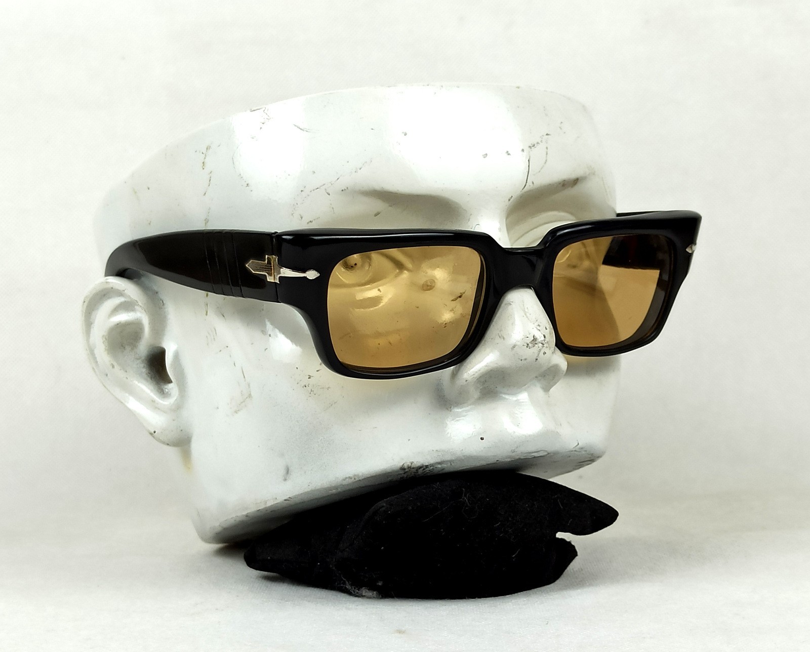 RARE PERSOL RATTI 6202 SUNGLASSES VINTAGE BLACKFRAME ITALY 1970s OUTDOORS MEN