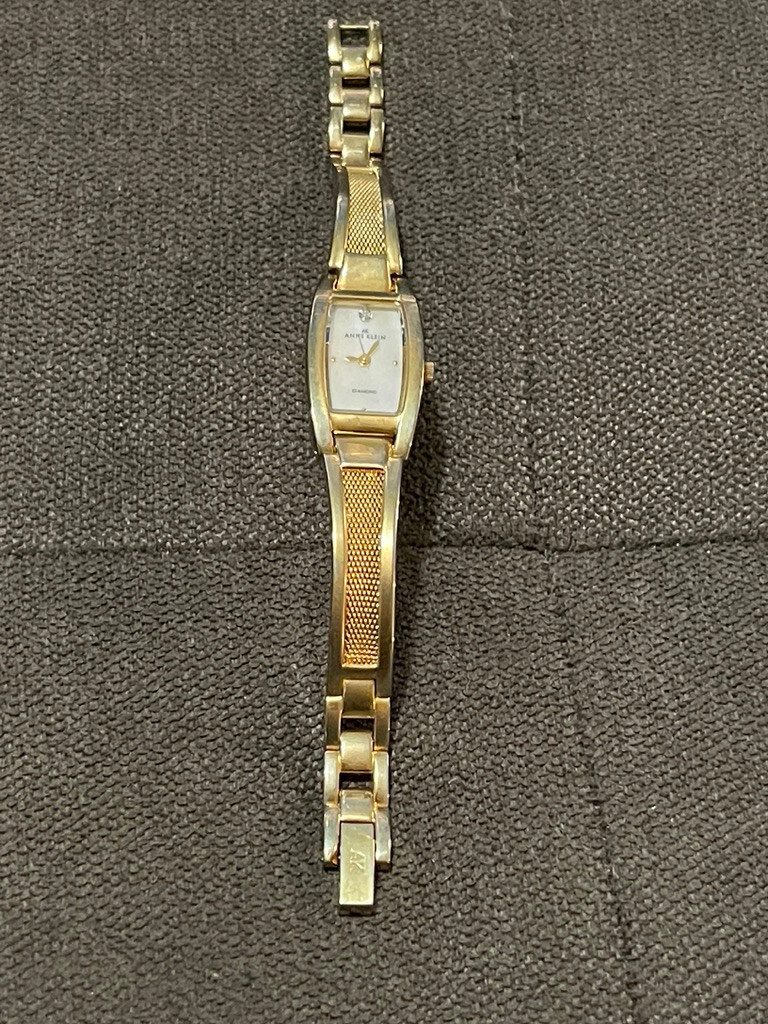 Vintage Anne Klein Diamond Quartz Wrist Watch 753H. mesh Vintage Anne Klein Diamond Quartz Wrist Watch 753H. mesh