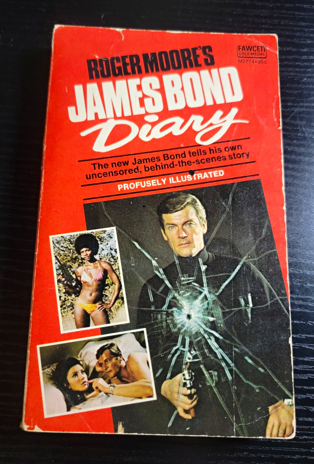 Vintage 1973 Roger Moore\'s James Bond Diary Paperback Fawcett Gold Medal Vintage 1973 Roger Moore\'s James Bond Diary Paperback Fawcett Gold Medal
