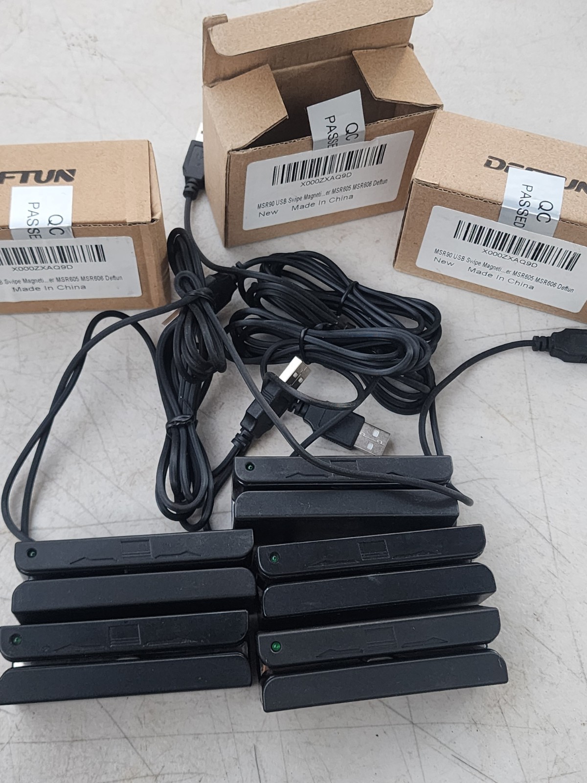 Deftun - MSR90 - 5-USB Swipe Magnetic Card Reader - Nib Deftun - MSR90 - 5-USB Swipe Magnetic Card Reader - Nib