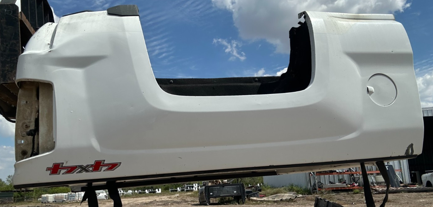 2014 2015 2016 2017 2018 2019 Chevrolet Silverado 1500 2500 6\'6Ft truck bed OEM