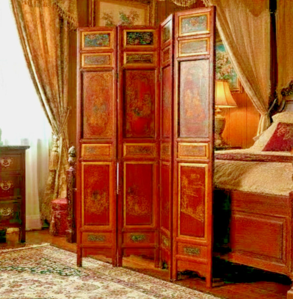 Late Qing 5 ft high 6-Panel Gilt Painted Elmwood Folding Room Divider 7 ft wide