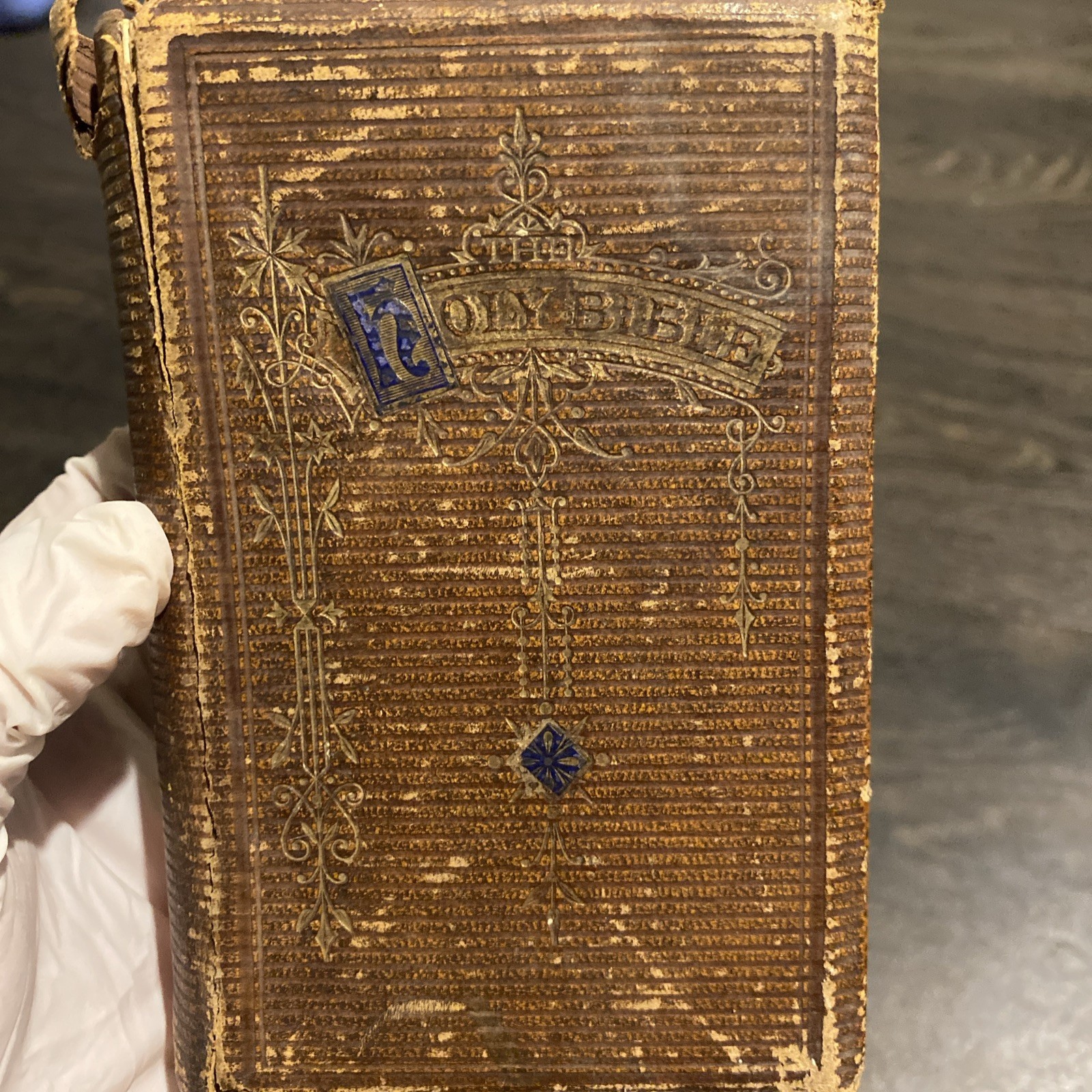 Rare Pocket Holy Bible 1875 Gilded Edge Old and New Testaments Rare Pocket Holy Bible 1875 Gilded Edge Old and New Testaments