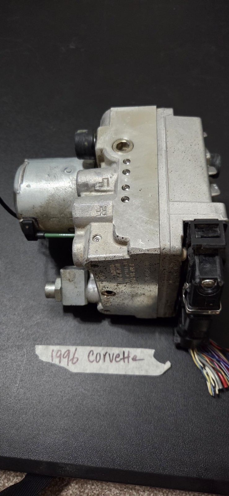 1994-1996 Corvette C4 ABS Anti Lock Brake Pump Mudule Oem. 1994-1996 Corvette C4 ABS Anti Lock Brake Pump Mudule Oem.