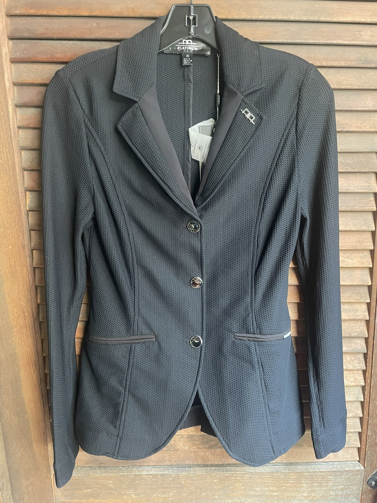 AA MotionLite Mesh Show Jacket/Coat Size XS AA MotionLite Mesh Show Jacket/Coat Size XS