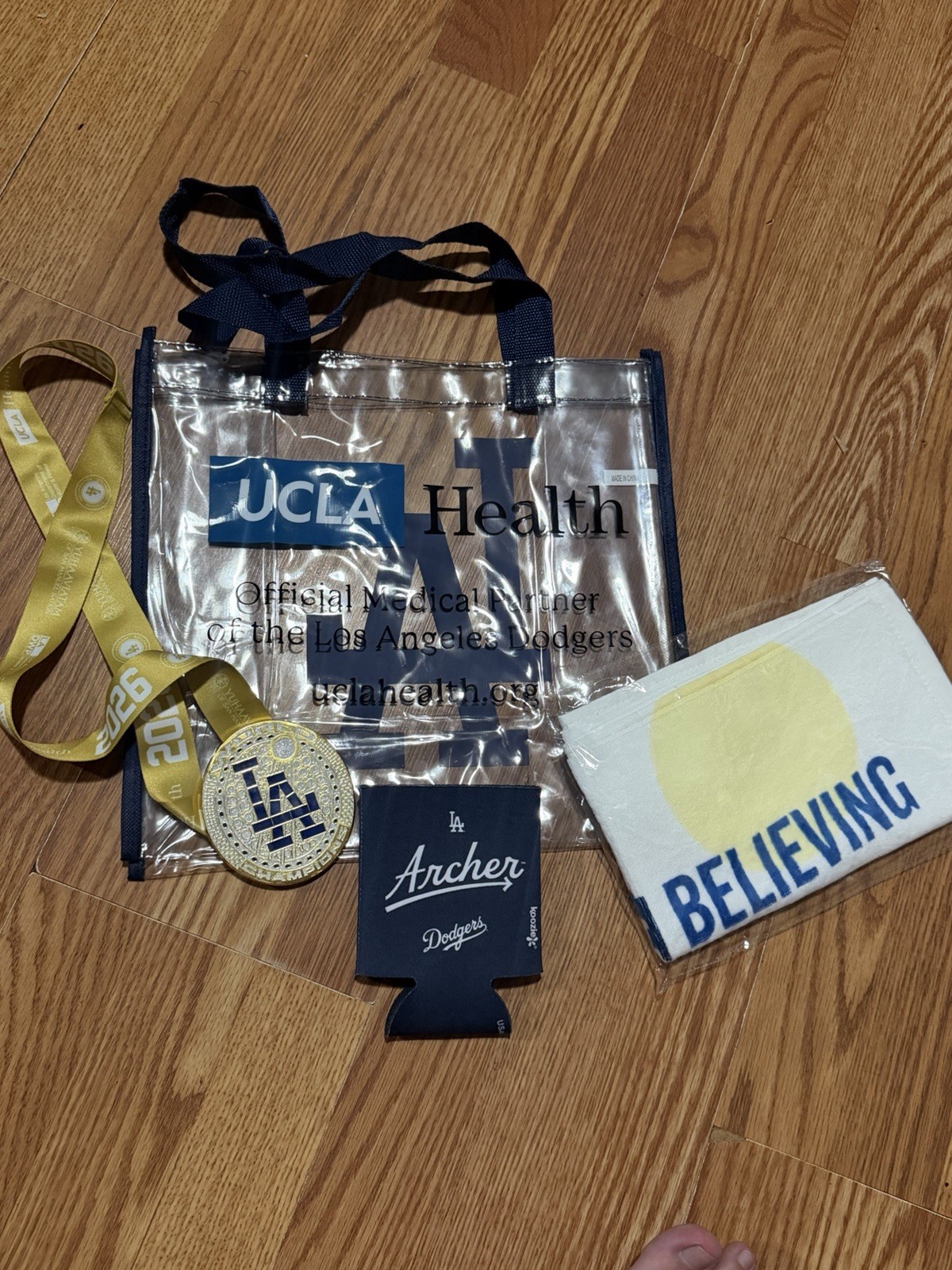 Los Angeles LA Dodgers 2026 Sunset Run 5k Finisher Medal SGA With Towel/ Sleeve