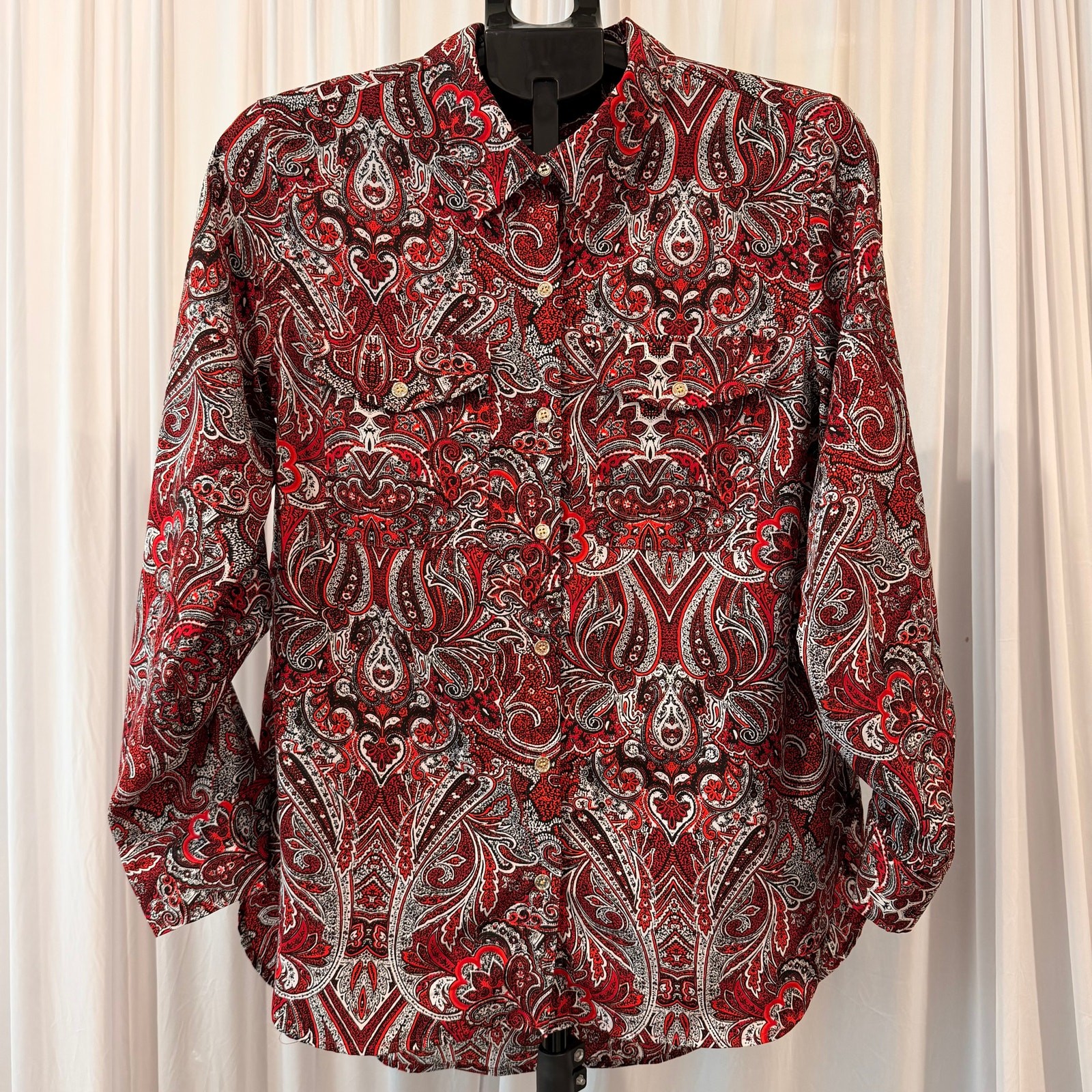 Tommy Hilfiger Women\'s Medium Paisley Button Down Blouse Red Black Long Sleeve