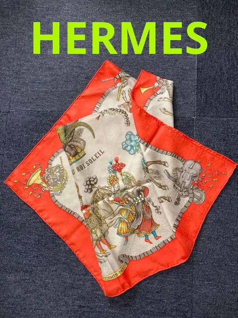 HERMES Silk Scarf Les Fetes du Roi Soleil Carre 90 Excellent gift HERMES Silk Scarf Les Fetes du Roi Soleil Carre 90 Excellent gift