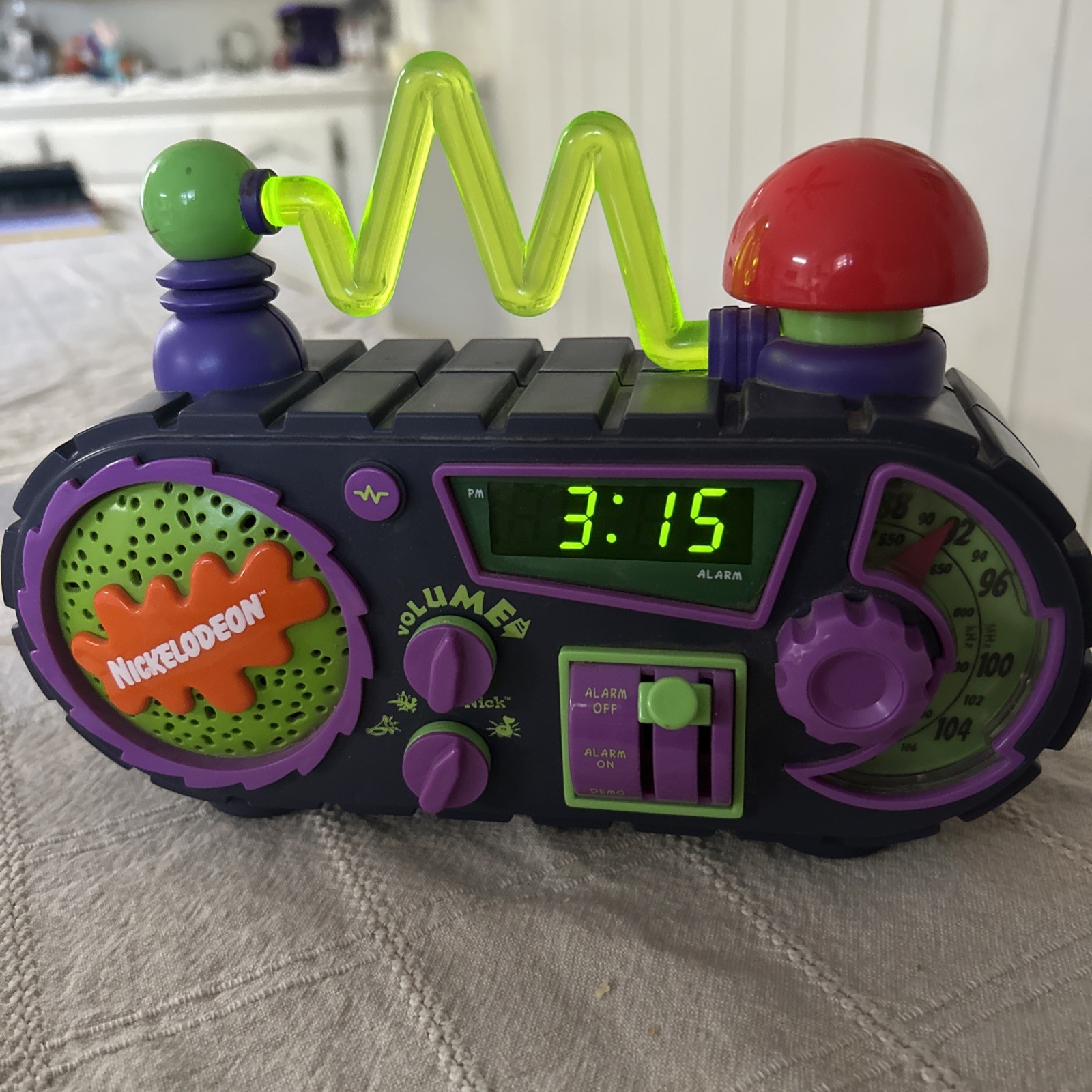 Vintage Nickelodeon 1995 Time Blaster Rise & Slime AlarmClock Radio Tested Works Vintage Nickelodeon 1995 Time Blaster Rise & Slime AlarmClock Radio Tested Works