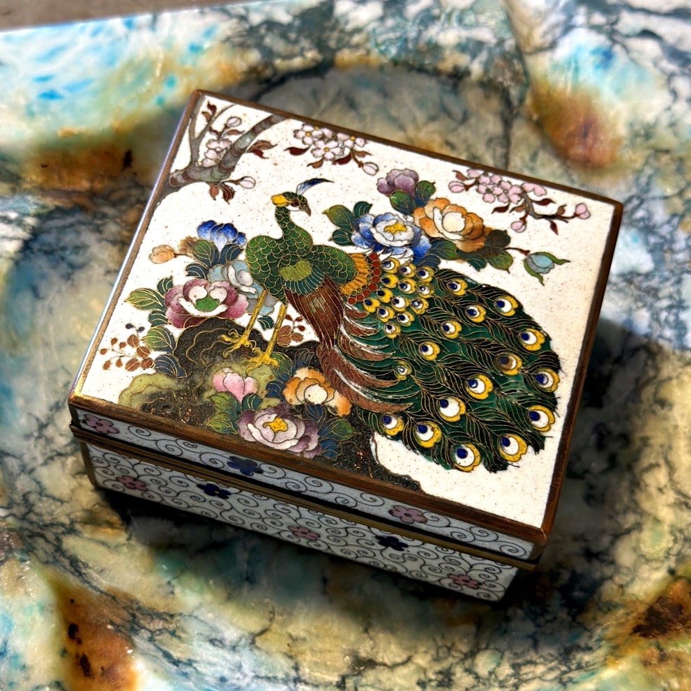 Antique Japanese Inaba Kyoto Cloisonne Box Signed Marked Enamel Trinket Box