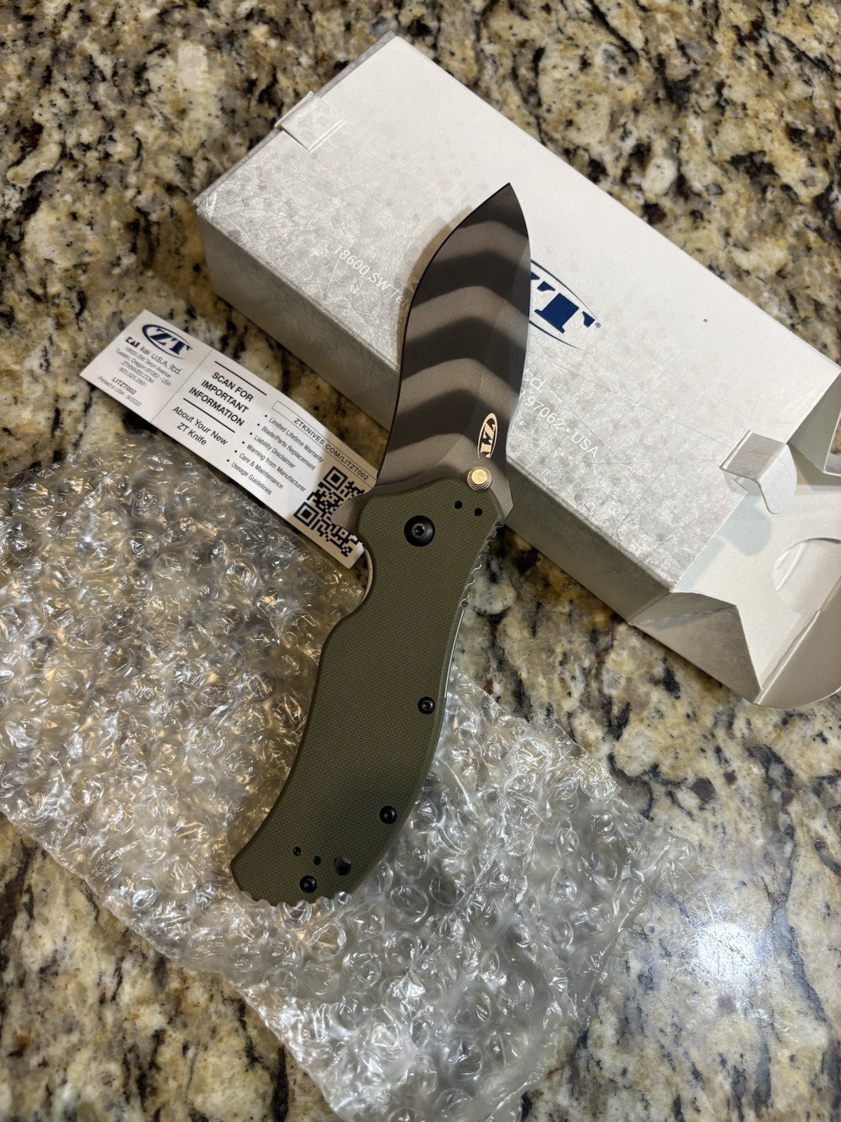 Zero Tolerance 0350OLTS Assisted Opening Tiger Stripe MagnaCut Blade Olive G-10 Zero Tolerance 0350OLTS Assisted Opening Tiger Stripe MagnaCut Blade Olive G-10