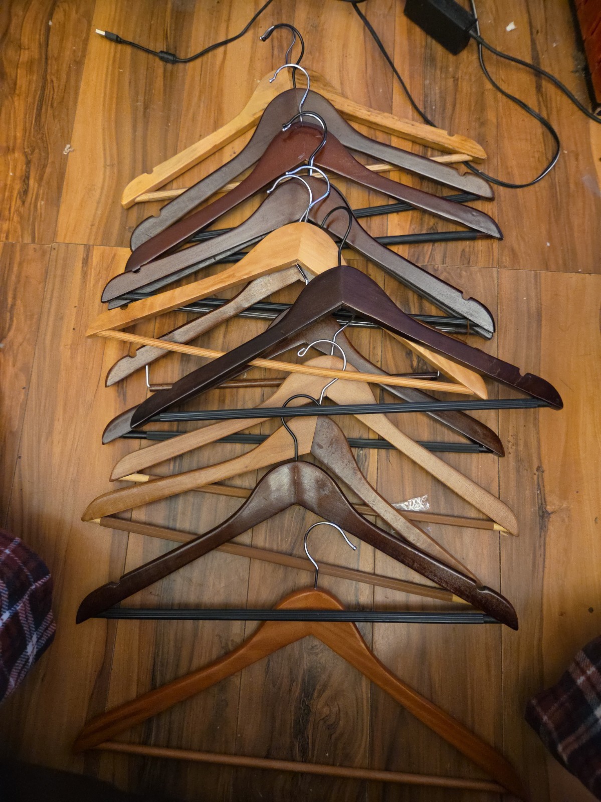 Lot 12 Vintage Wooden Hangers for suits, coats, dresses, trousers Lot 12 Vintage Wooden Hangers for suits, coats, dresses, trousers