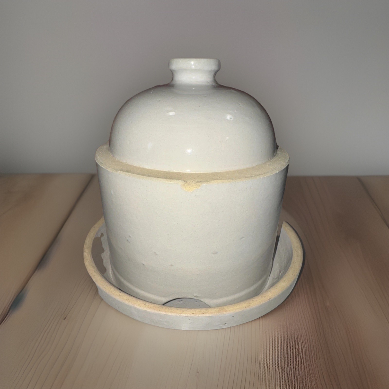 Antique c1920 Stoneware Chicken Waterer Poultry Fountain Crock w/ Saucer