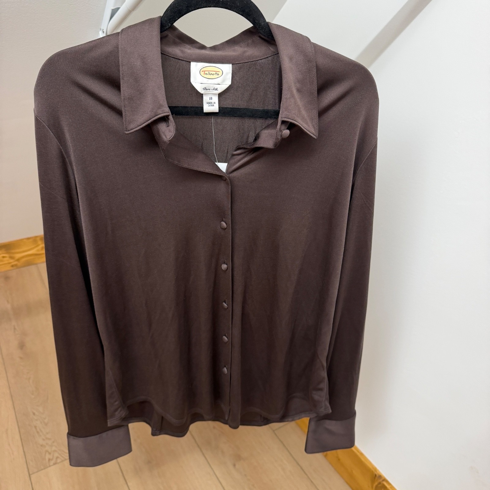 Talbots Pure 100% Silk Button Down Blouse in Brown - Size 18 - New Talbots Pure 100% Silk Button Down Blouse in Brown - Size 18 - New