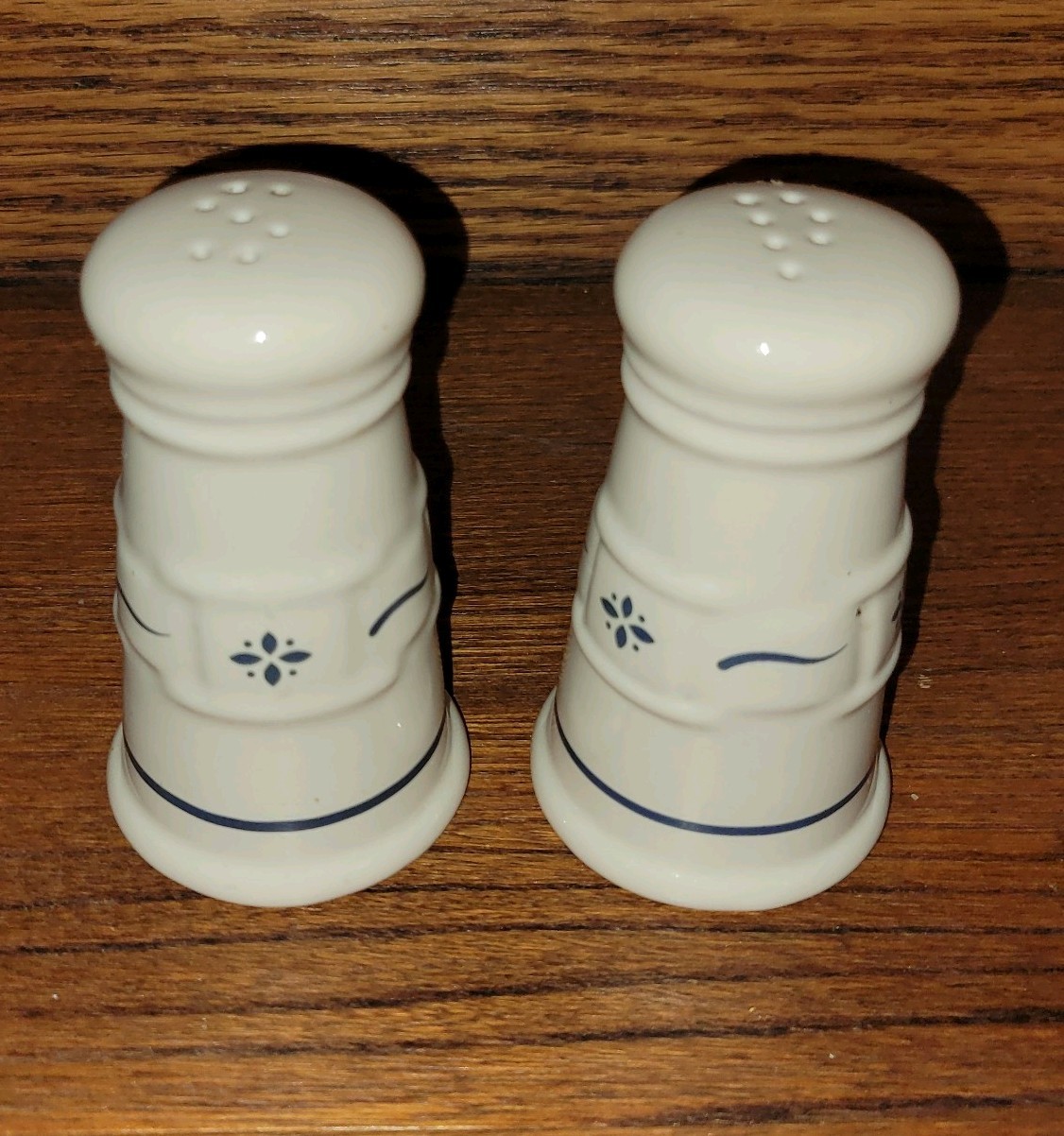 Longaberger Woven Traditions Blue Salt & Pepper Shakers Longaberger Woven Traditions Blue Salt & Pepper Shakers