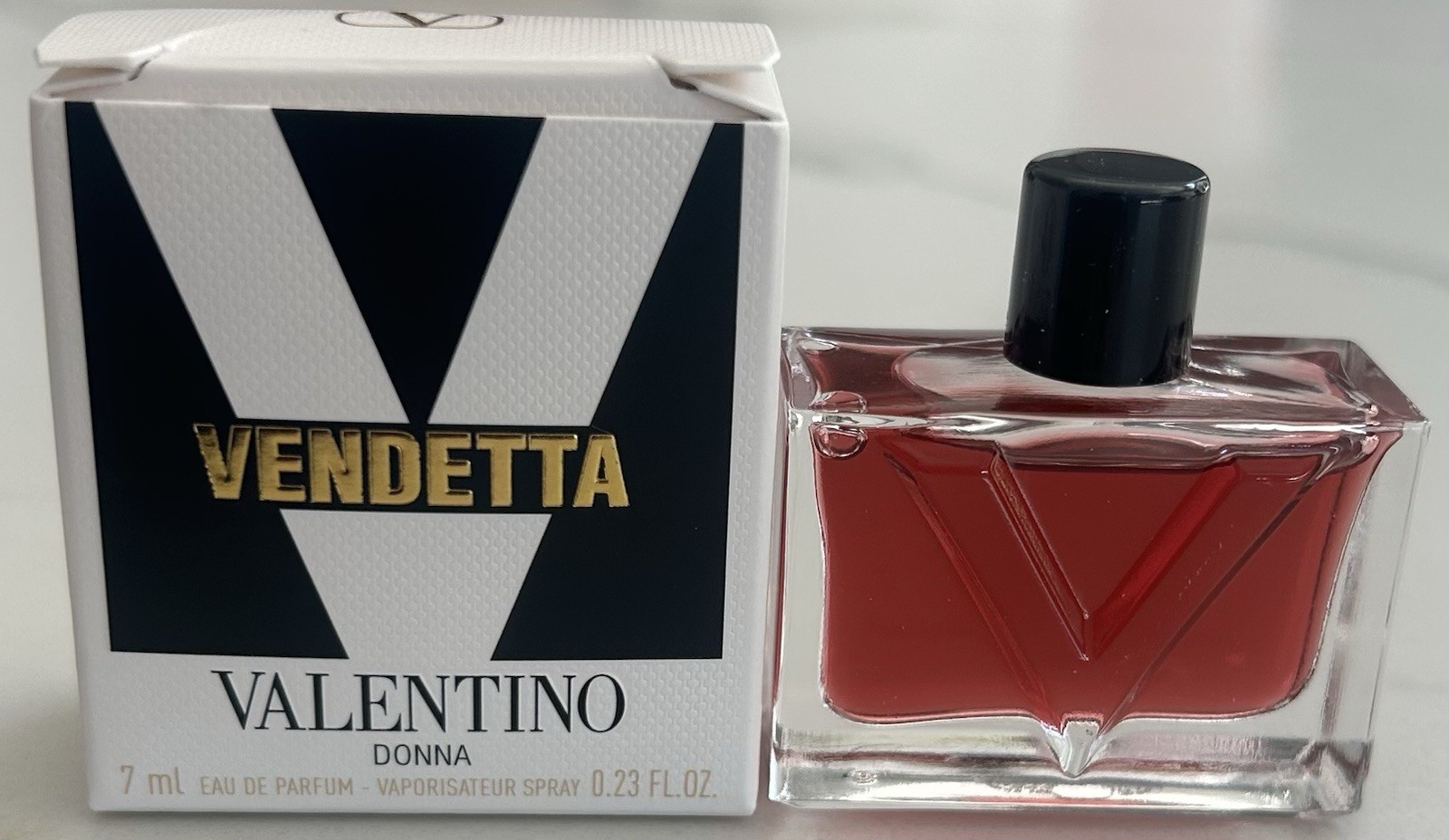 Valentino Donna Vendetta Eau de Parfum mini sample splash dabber 0.23oz 7ml NIB