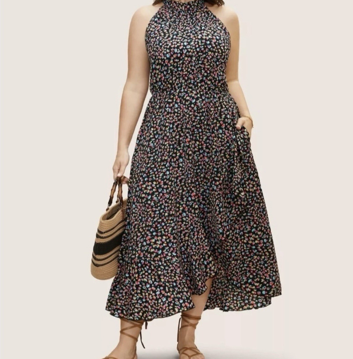NWT 22-24/3X BloomChic Allover Print Halter Neck Dress NWT 22-24/3X BloomChic Allover Print Halter Neck Dress