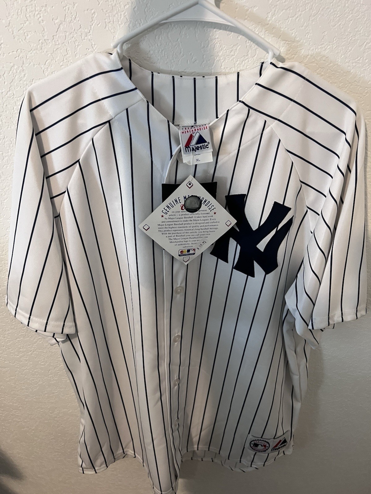 Majestic New York Yankees #2 Derek Jeter Jersey Men’s XL Majestic New York Yankees #2 Derek Jeter Jersey Men’s XL