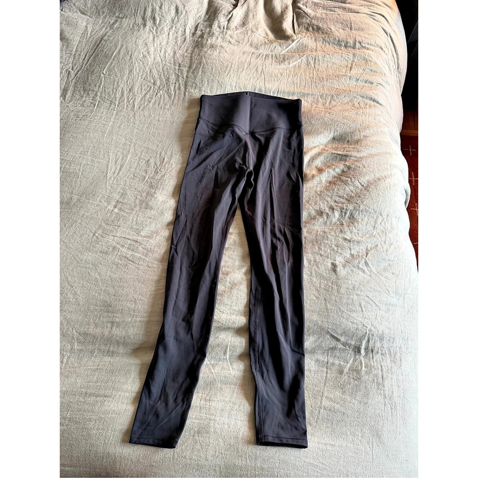 Vuori Black Leggings Size Medium Vuori Black Leggings Size Medium