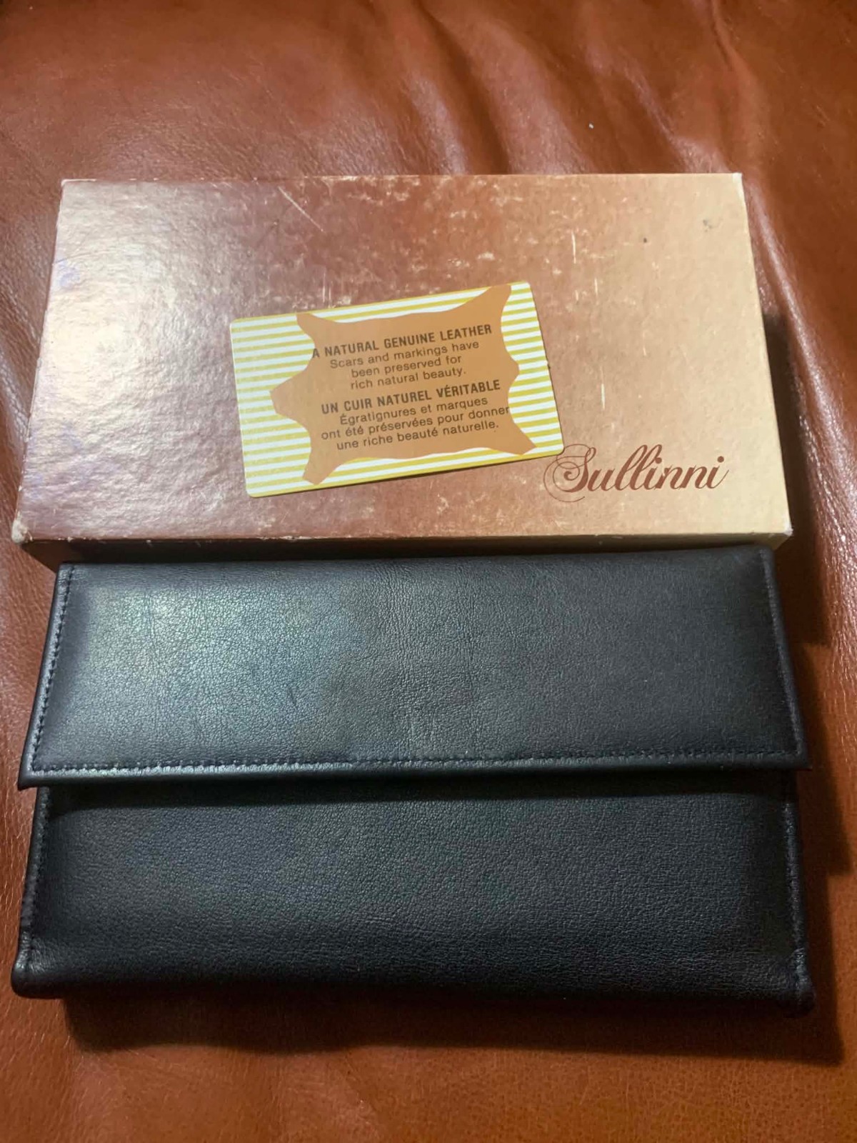 Vintage Sullinni Genuine Leather Wallet Never Used with Box CN Rail Stamp CANADA Vintage Sullinni Genuine Leather Wallet Never Used with Box CN Rail Stamp CANADA