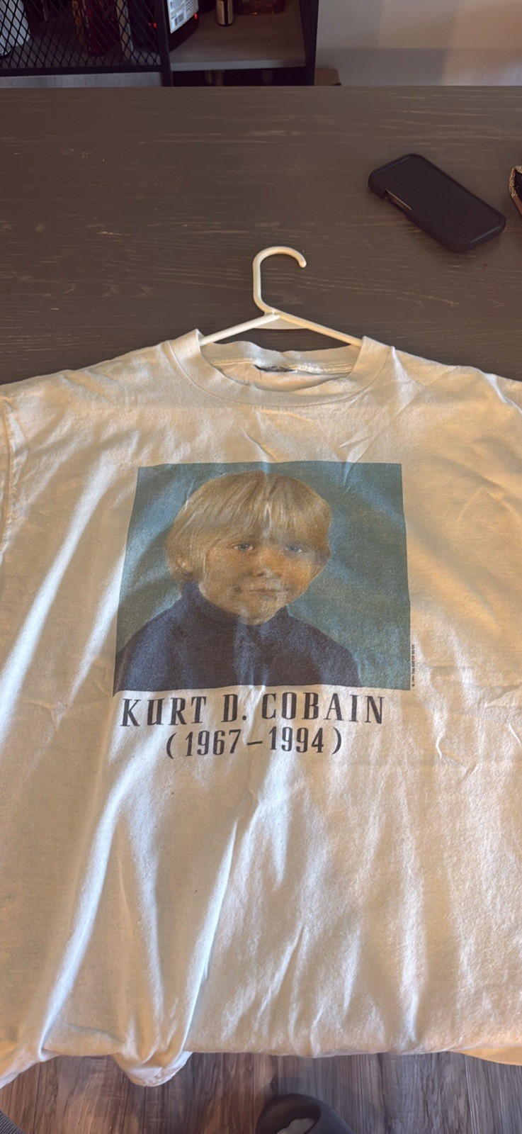 Nirvana Kurt D. Cobain Memorial T-Shirt 1967-1994 \ Nirvana Kurt D. Cobain Memorial T-Shirt 1967-1994 \