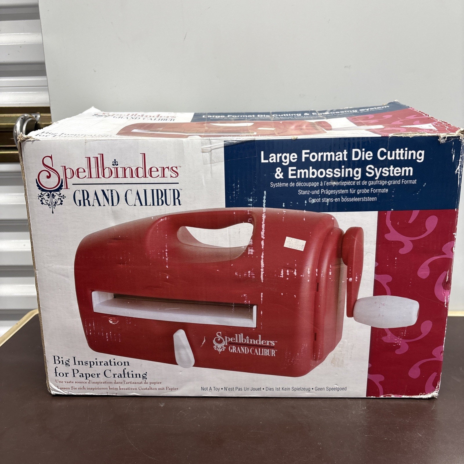 Spellbinders Grand Calibur Die Cutting Embossing Machine Only - No Handle Spellbinders Grand Calibur Die Cutting Embossing Machine Only - No Handle