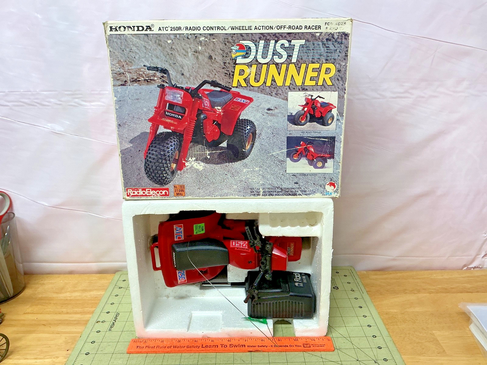 Shinsei remote control vintage Honda ATC 250R 3 wheeler parts or repair Shinsei remote control vintage Honda ATC 250R 3 wheeler parts or repair