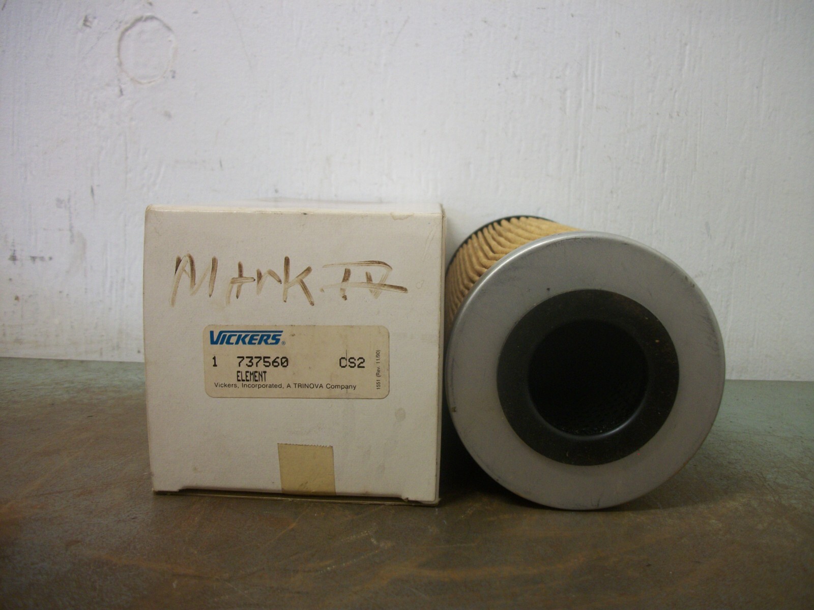 VICKERS MICRON FILTER ELEMENT 737560 NIB