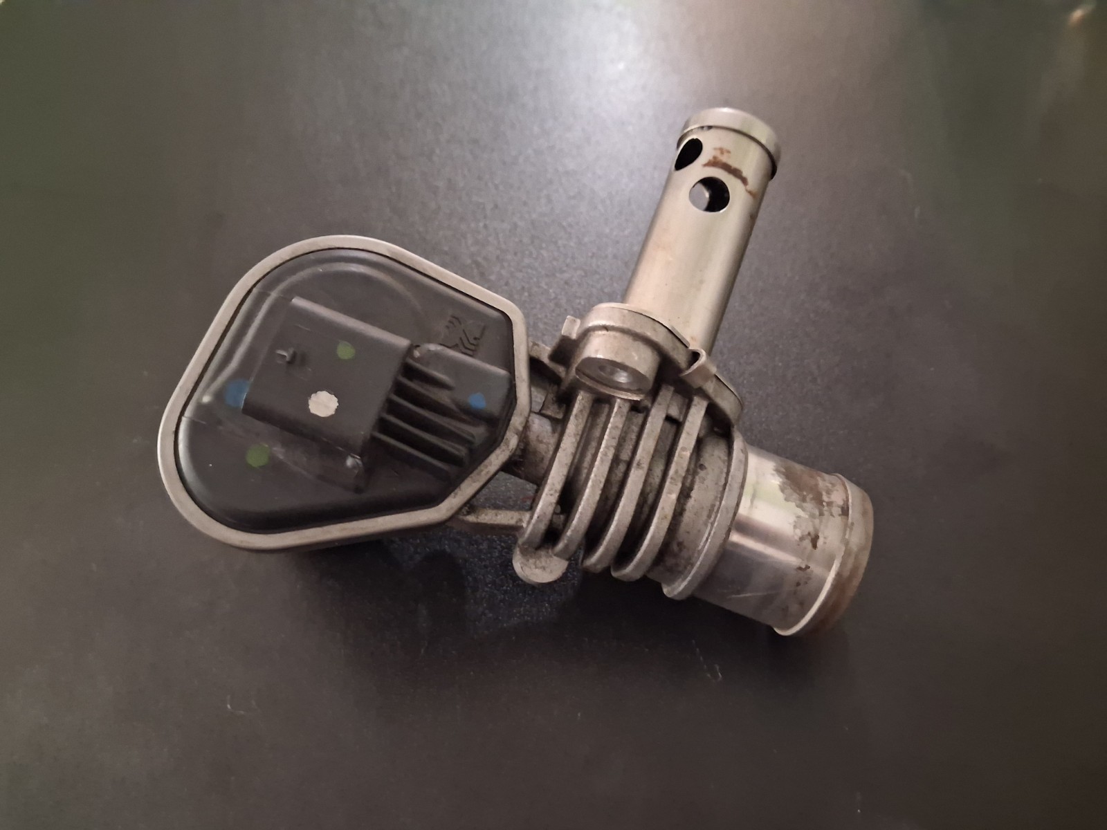 2017-2020 CHRYSLER PACIFICA EGR VALVE W/HOSE OEM MOPAR 5281256AG