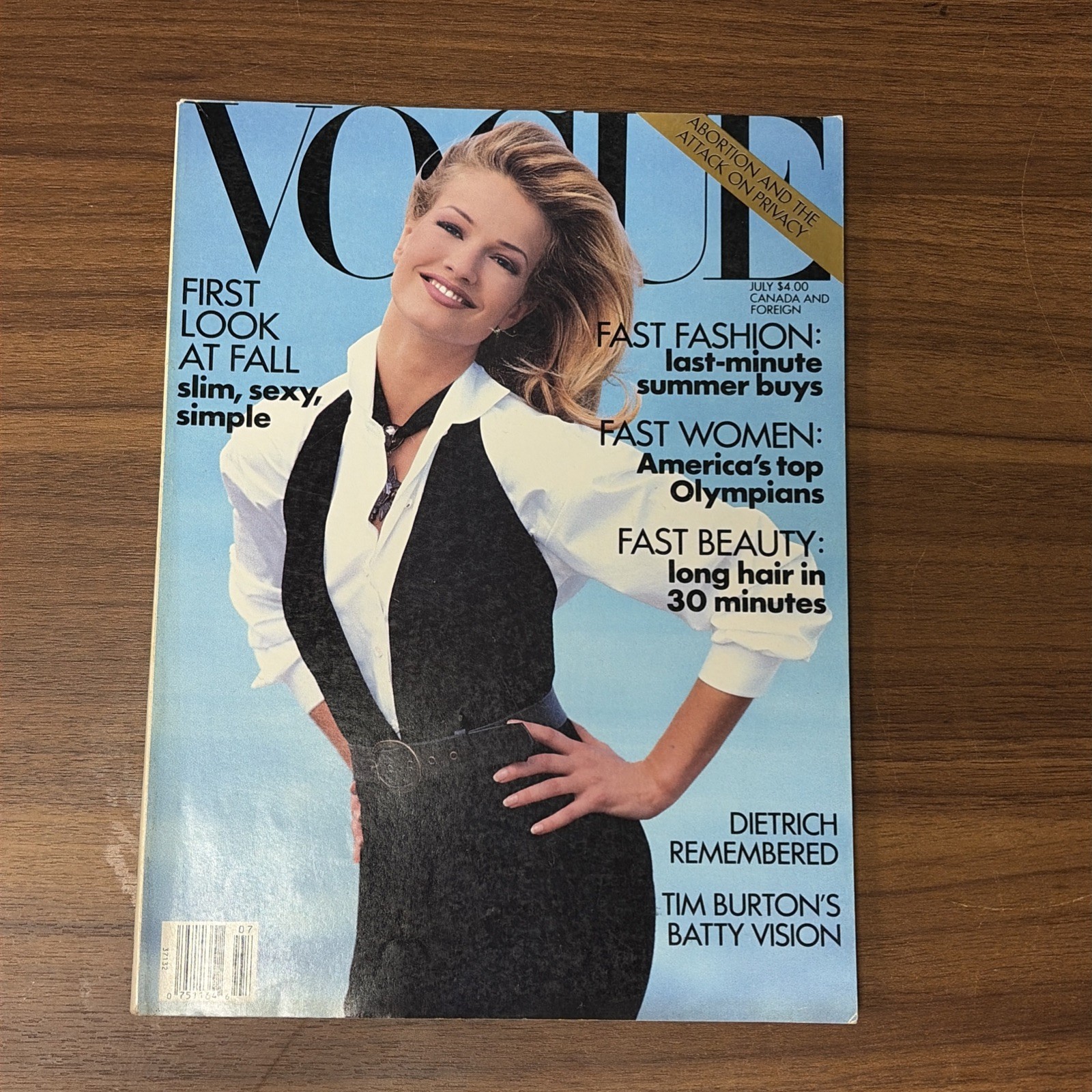 Vintage July 1992 Vogue Magazine Karen Mulder In Package Vintage July 1992 Vogue Magazine Karen Mulder In Package