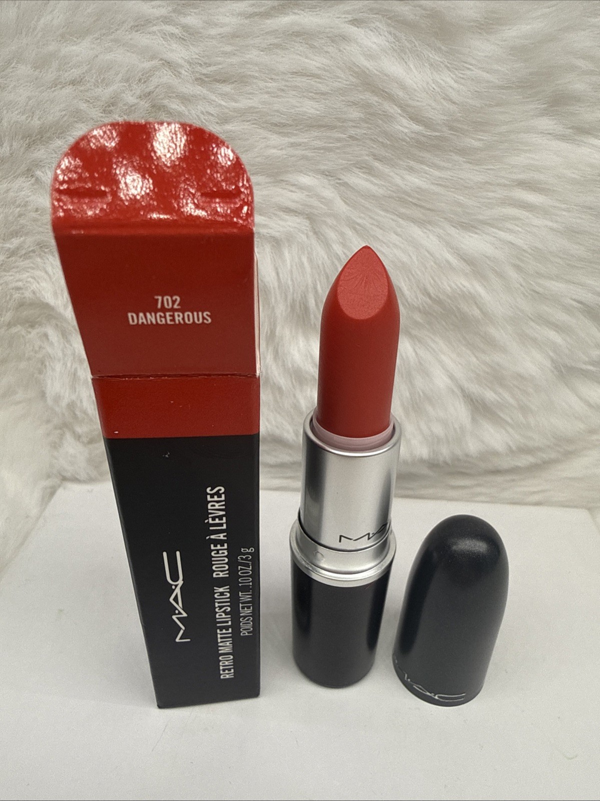 MAC Retro Matte Lipstick #702 DANGEROUS 3g / .10oz Full Size - New in Box MAC Retro Matte Lipstick #702 DANGEROUS 3g / .10oz Full Size - New in Box