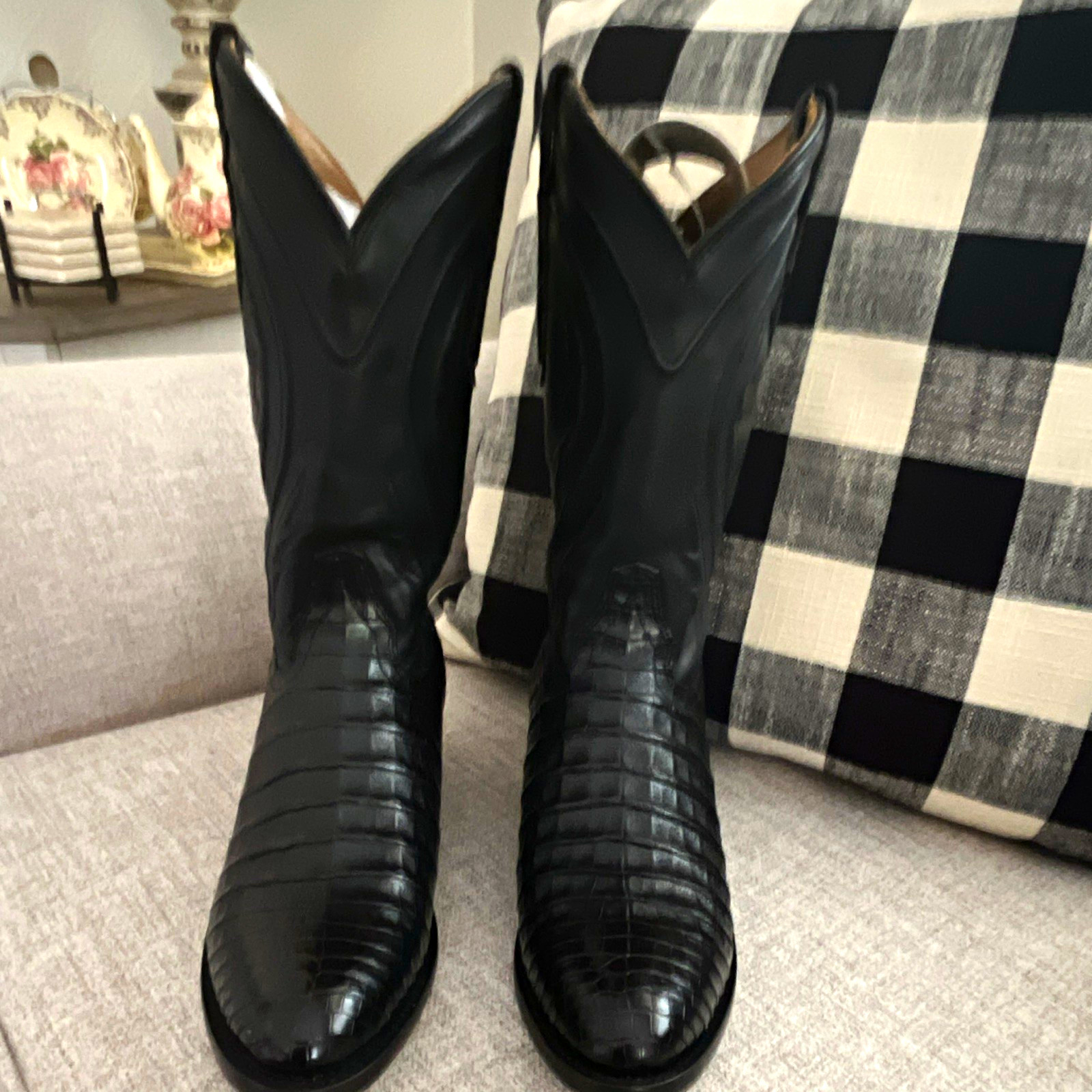 Black Western Cowboy Pull-On Boots Pair - Western Cowboy Boots Black Black Western Cowboy Pull-On Boots Pair - Western Cowboy Boots Black
