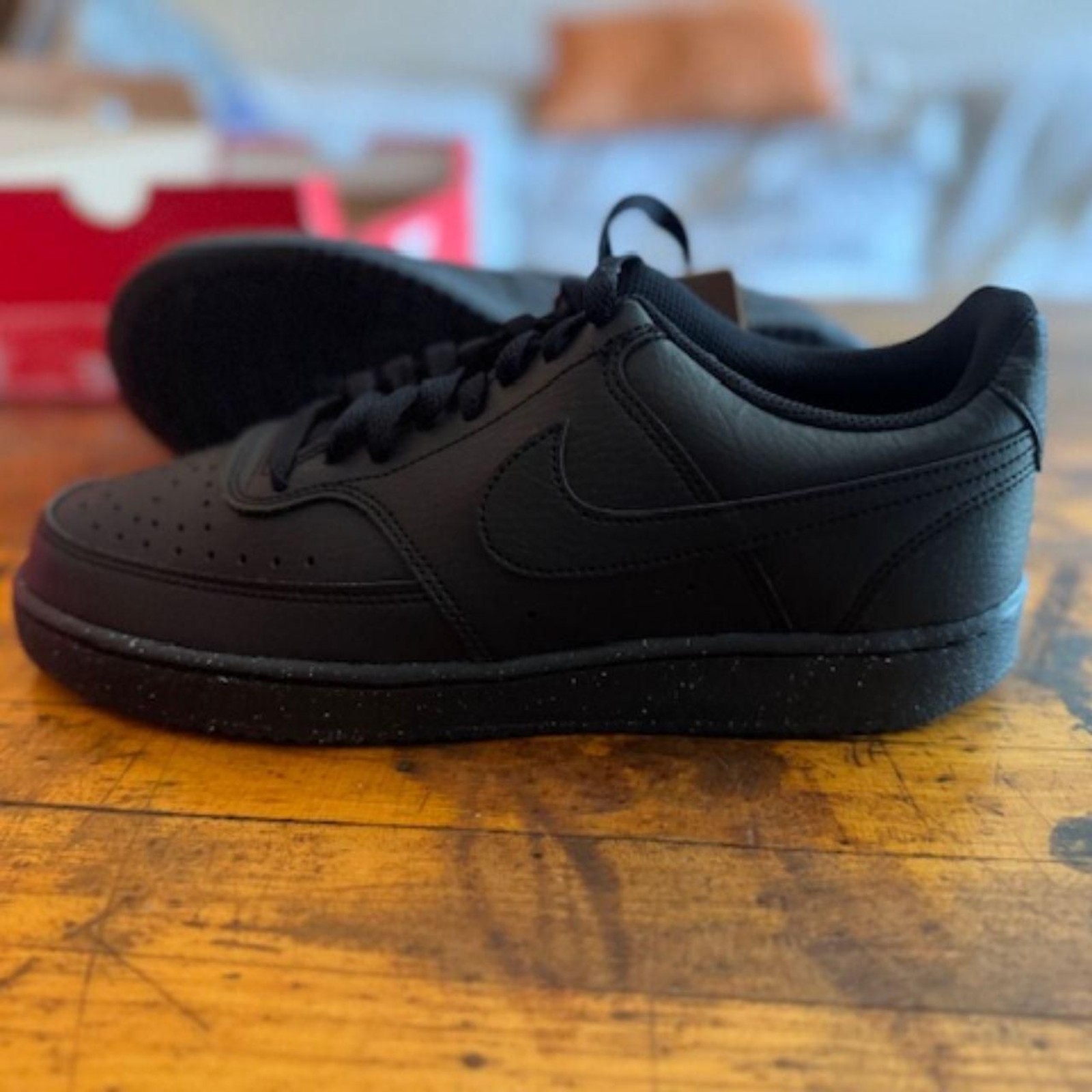 Nike Men\'s Black Trainers 8.5 New In The Box