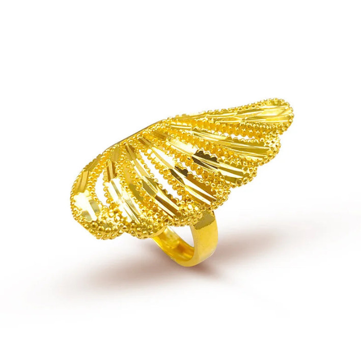 18K Gold Vintage Large Ring Shell Like Resizable