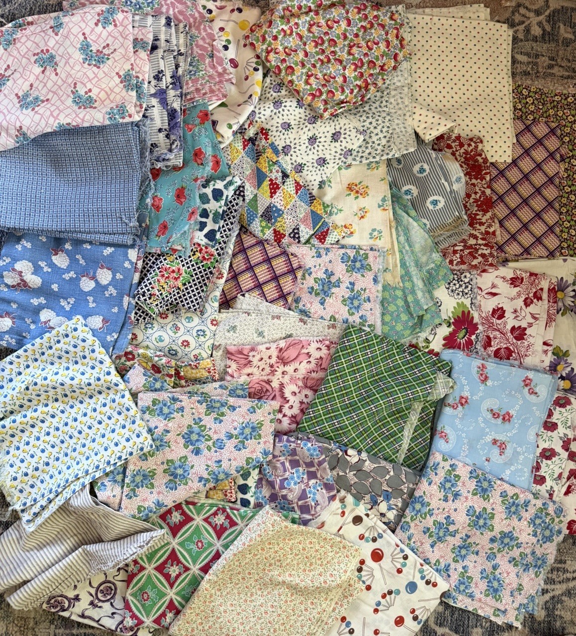 VINTAGE cotton fabric, possible feed sack material? 15 LBS VINTAGE cotton fabric, possible feed sack material? 15 LBS