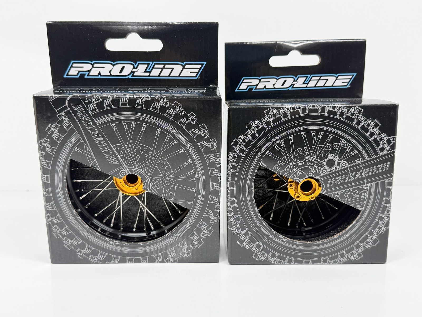 Pro-Line 1/4 Pro-Spec Alum V2 Front / Rear Wheels Set Black/Gold (2) Promoto-MX Pro-Line 1/4 Pro-Spec Alum V2 Front / Rear Wheels Set Black/Gold (2) Promoto-MX