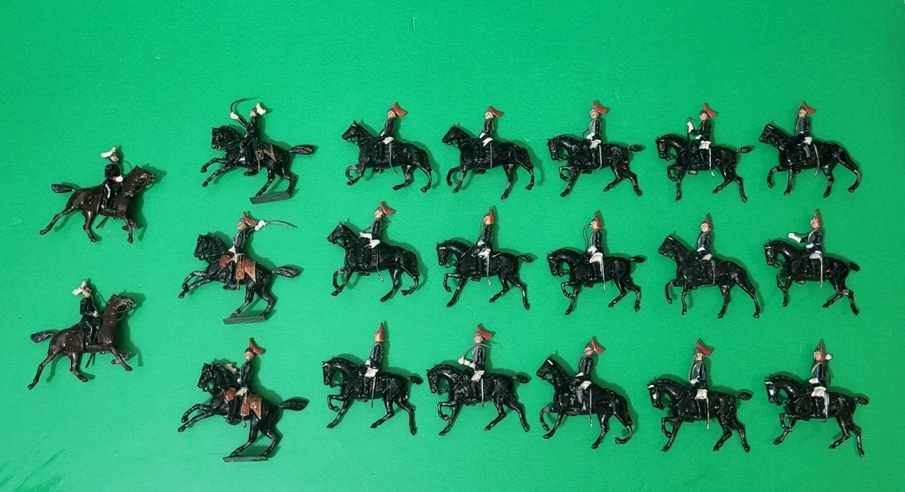 Britains Ltd Lead Soldiers Saddle Horse Royal Guard Cavalry Articulated Lot x20 Britains Ltd Lead Soldiers Saddle Horse Royal Guard Cavalry Articulated Lot x20