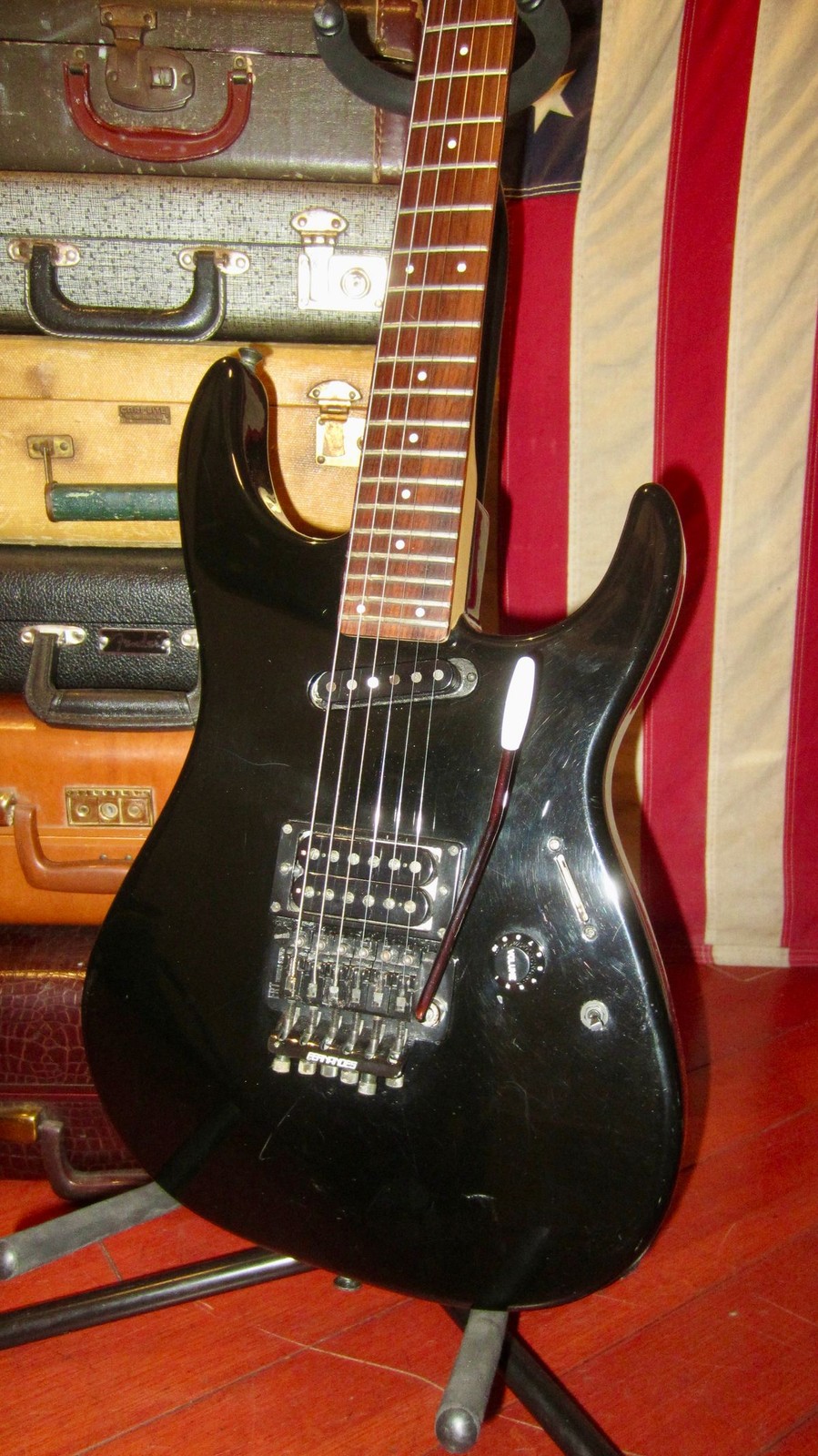 ~1987 Fernandes Super Strat w/ Reverse Headstock Black Shredder