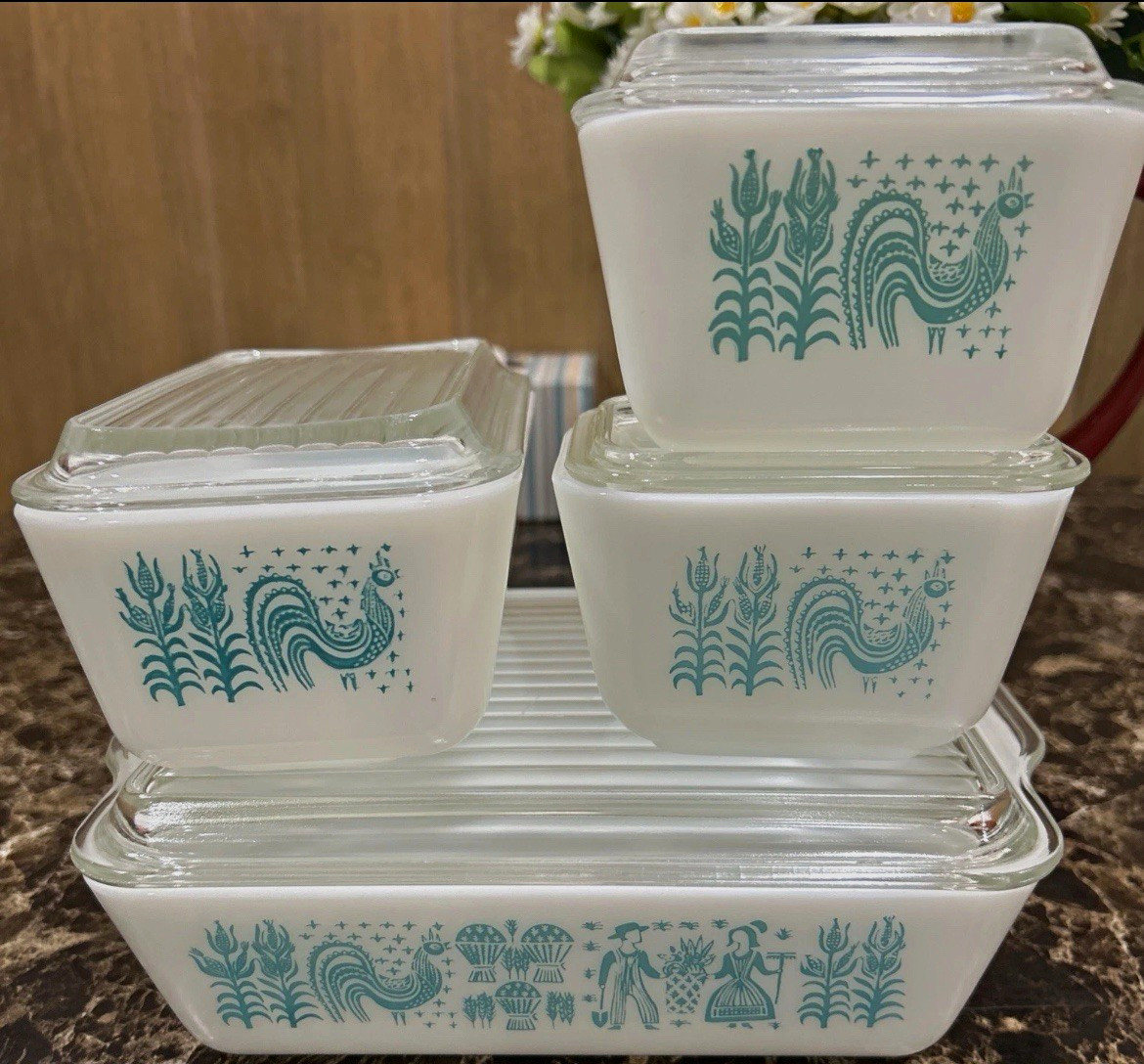 Vintage 1957 Complete 8-piece PYREX Amish Butterprint Set