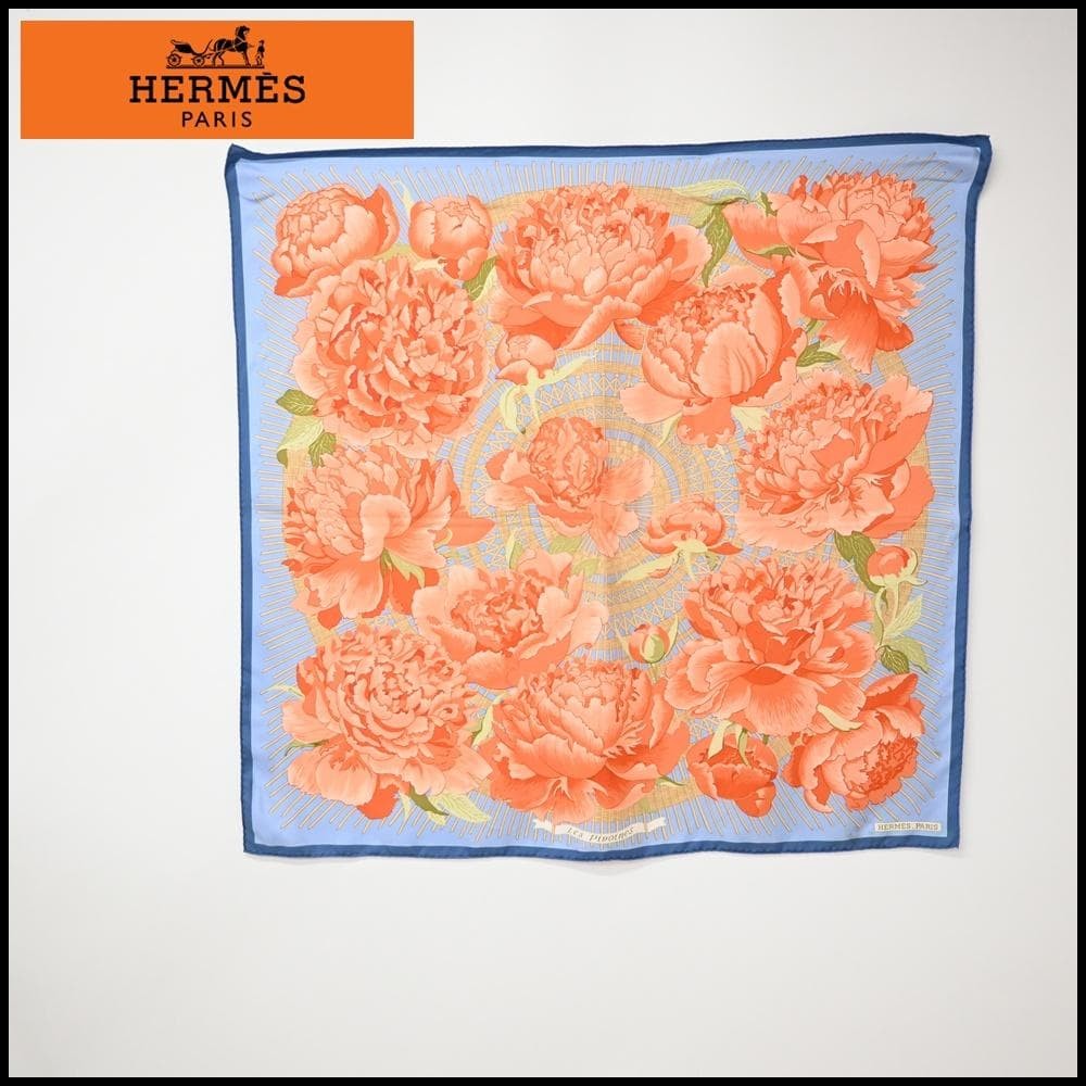Hermes Carre 90 Les Pivoines Silk Scarf Orange Peony Print Excellent Hermes Carre 90 Les Pivoines Silk Scarf Orange Peony Print Excellent