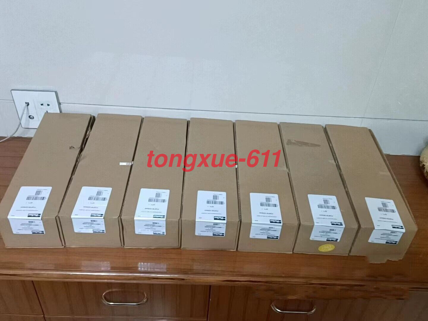 1PCS NEW P32FB13DSAN Via FedEx or DHL 1PCS NEW P32FB13DSAN Via FedEx or DHL