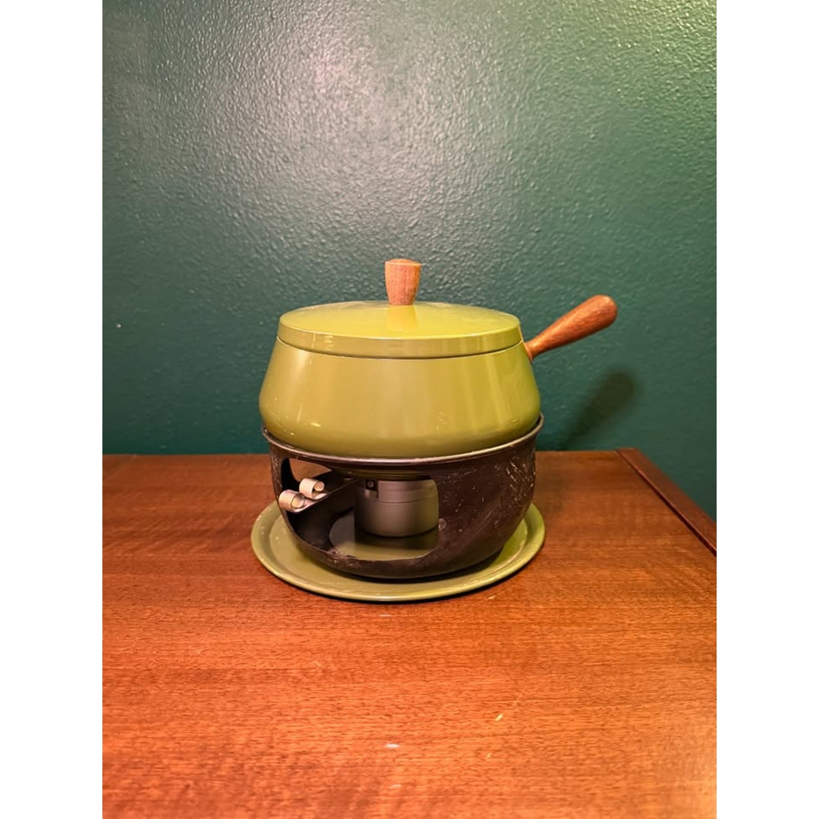 Vintage Avocado Green Fondue Pot Set — Bring Back the \'70s Dinner Party