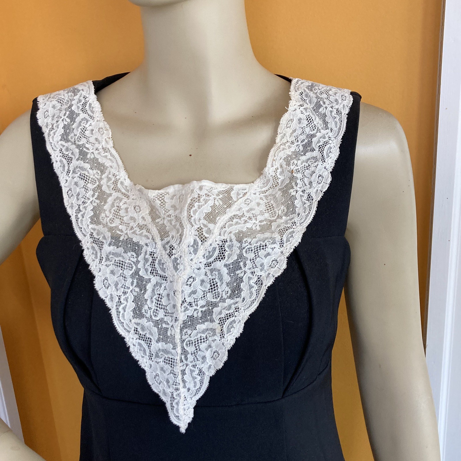 Antique Victorian Edwardian Lace Collar Plastron Bib Salvaged Piece Antique Victorian Edwardian Lace Collar Plastron Bib Salvaged Piece