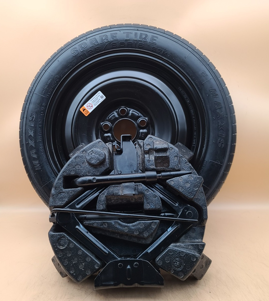 SPARE TIRE W/JACK KIT 16\