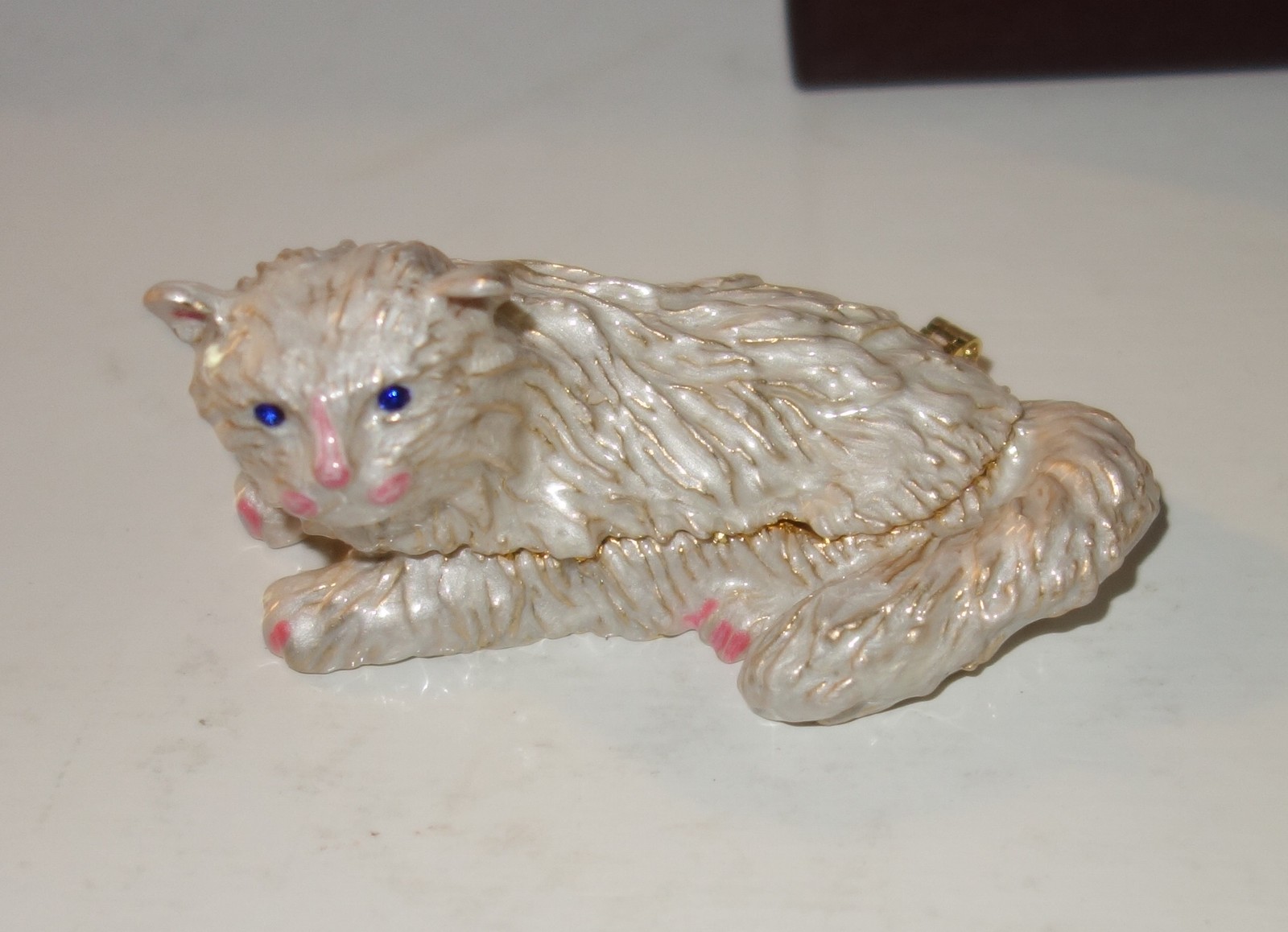 Taylor Avedon Collectible trinket box cat authentic new +box $140 Taylor Avedon Collectible trinket box cat authentic new +box $140