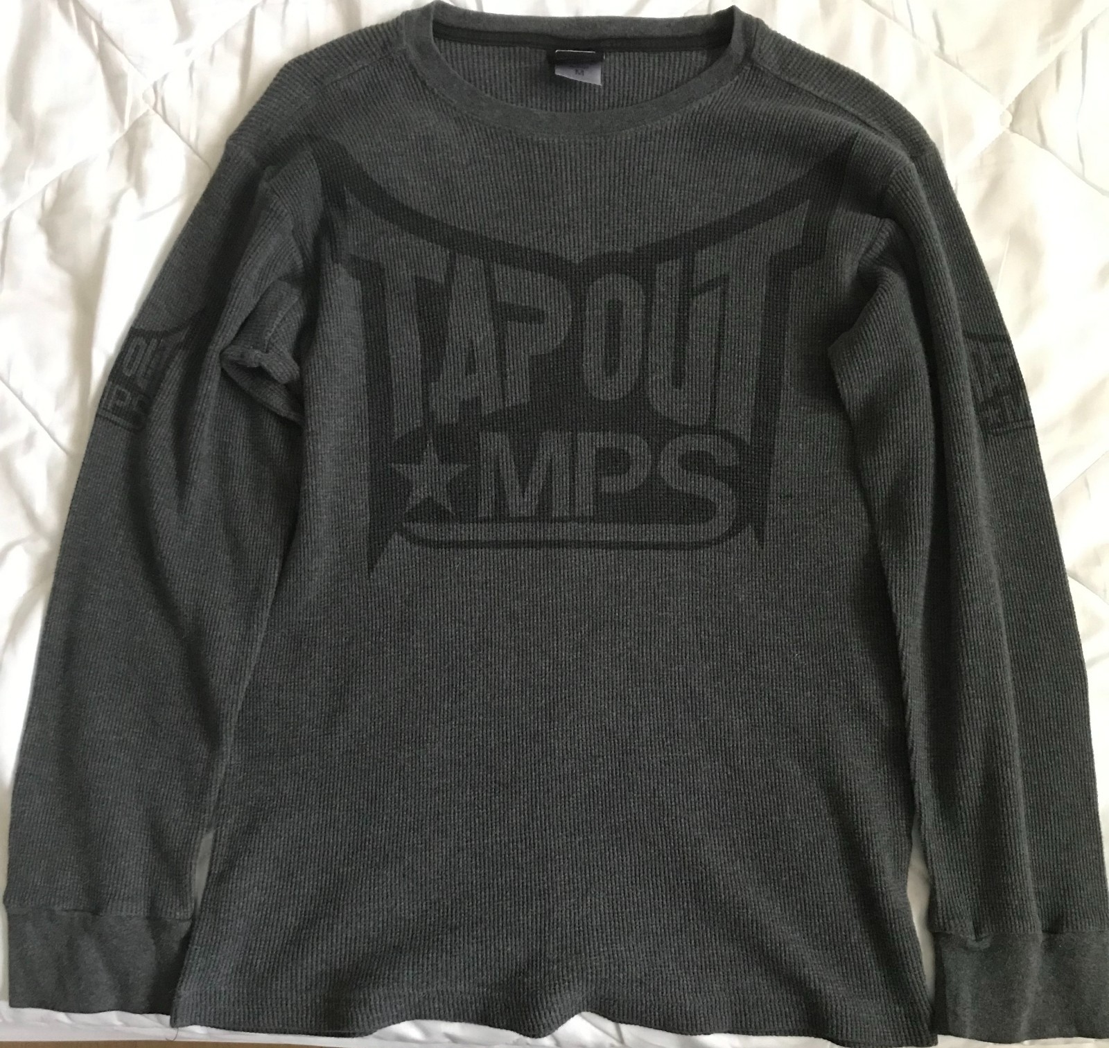 2000s Y2K MMA Tapout MPS Mens Medium Dark Gray Waffle Knit Long Sleeve 2000s Y2K MMA Tapout MPS Mens Medium Dark Gray Waffle Knit Long Sleeve