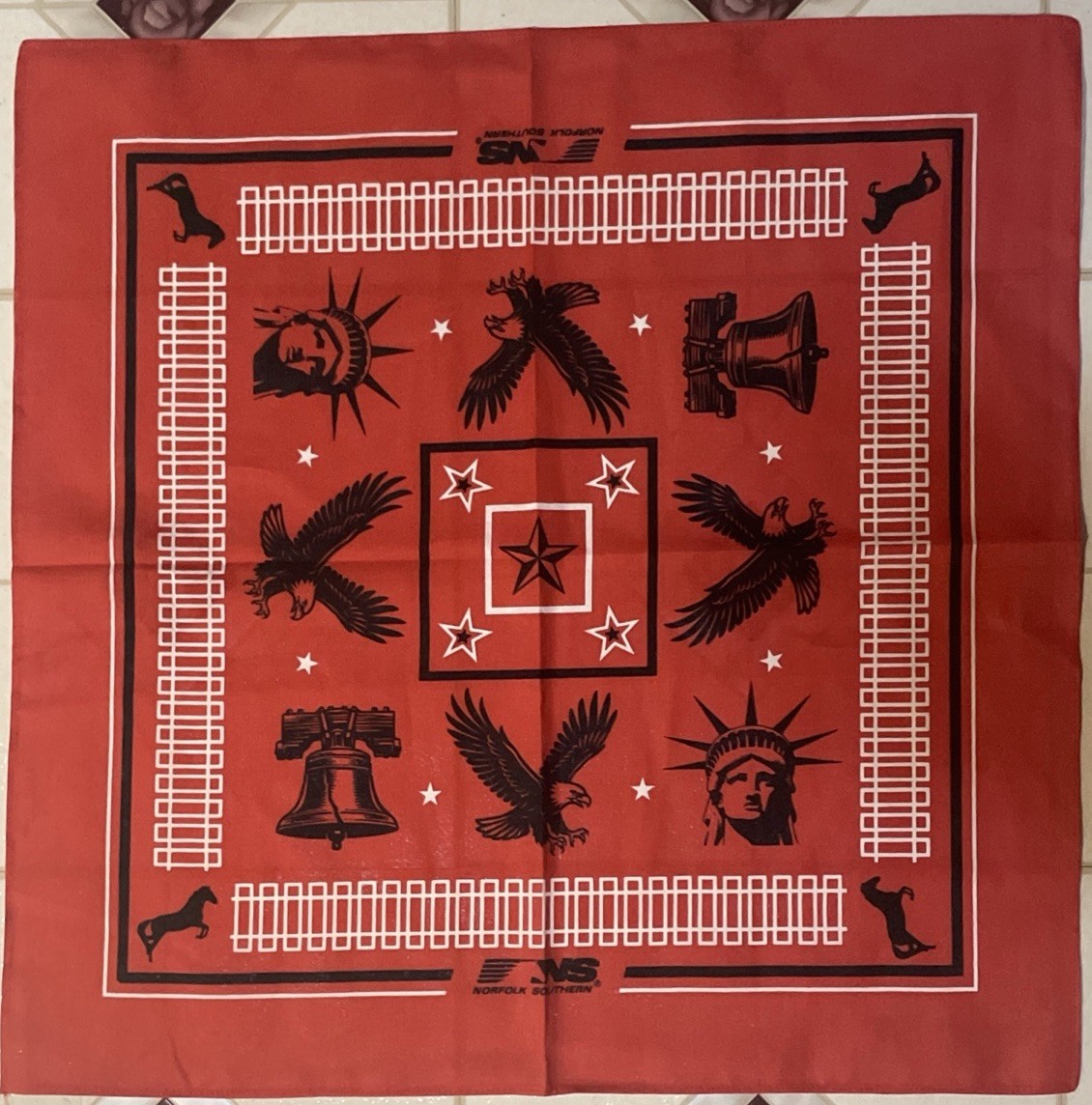 Norfolk Southern America’s 250th Railroad Engineer Bandana Big Boy 4014 Event Norfolk Southern America’s 250th Railroad Engineer Bandana Big Boy 4014 Event